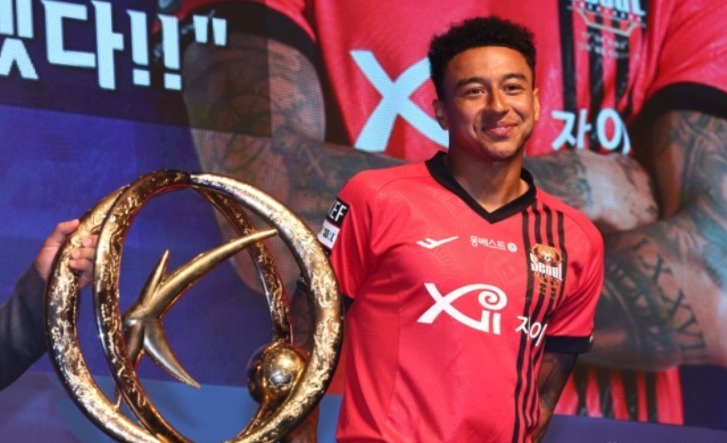 降落伞在飞 降落伞在飞