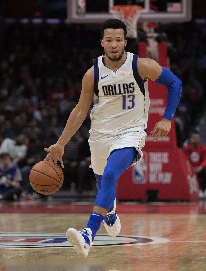 一个活动中 一个活动中