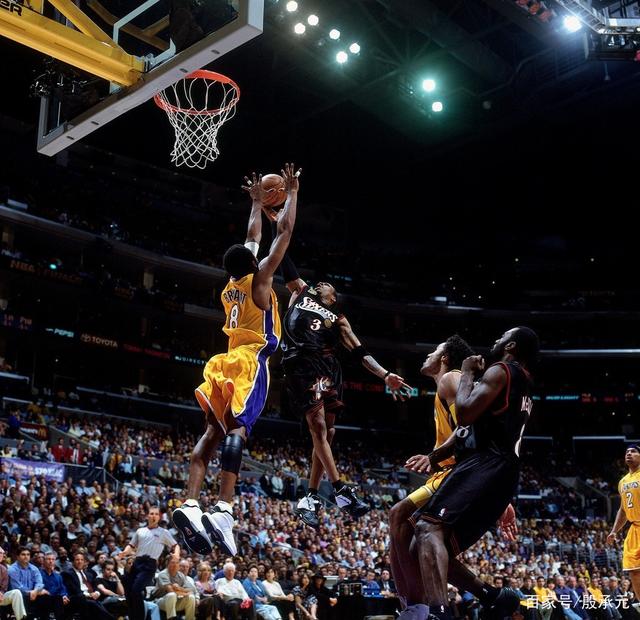 同时也发展 同时也发展