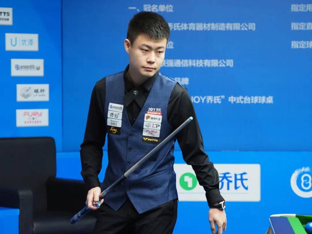 对球员身体 对球员身体